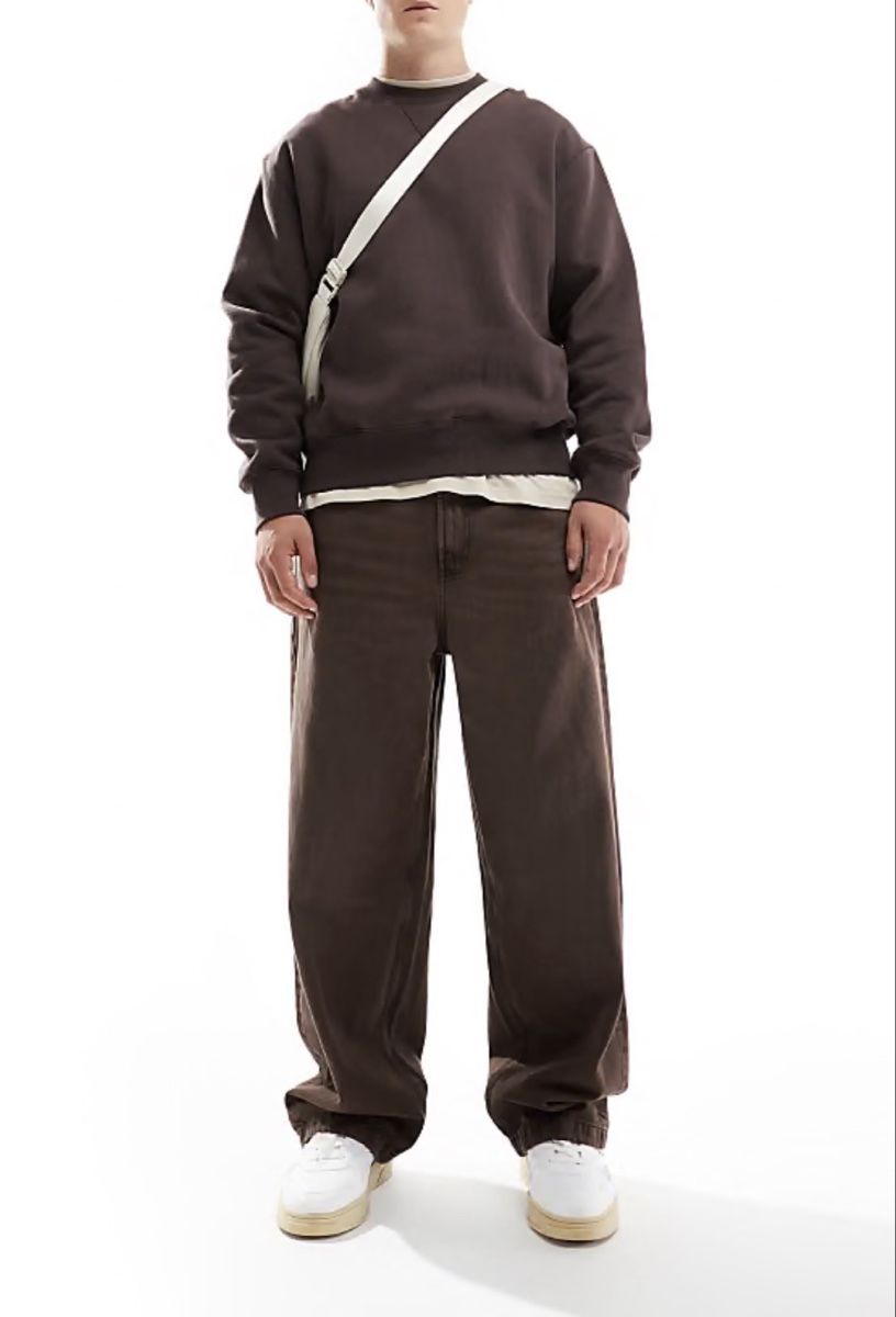 Bershka Jeans: Super Baggy braune Jeans – Gebraucht aus Münchenbuchsee von nia_w9q5