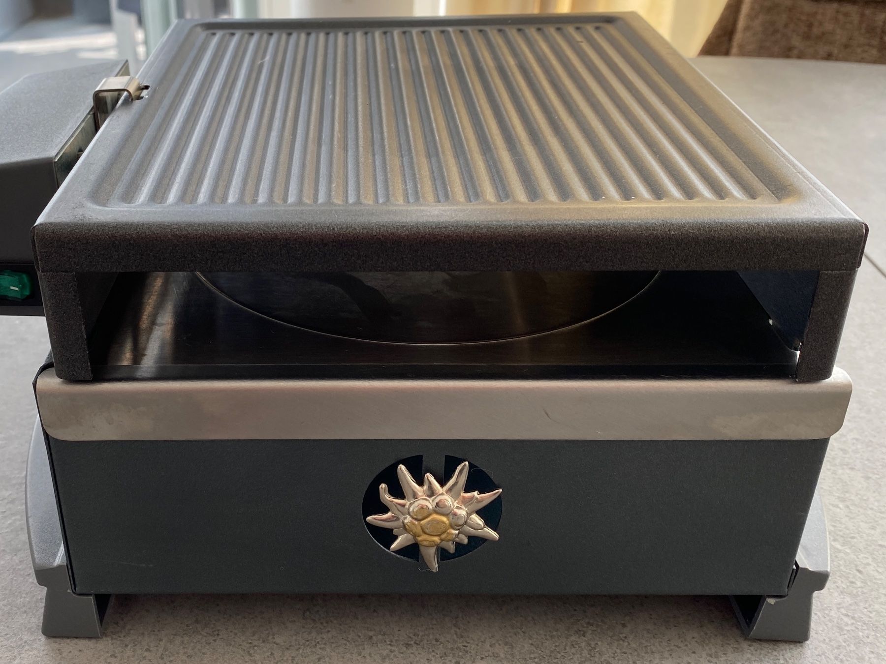 Camini: Racletteofen mit Grill – Usato da Beckenried venduto da Kensykatro 1