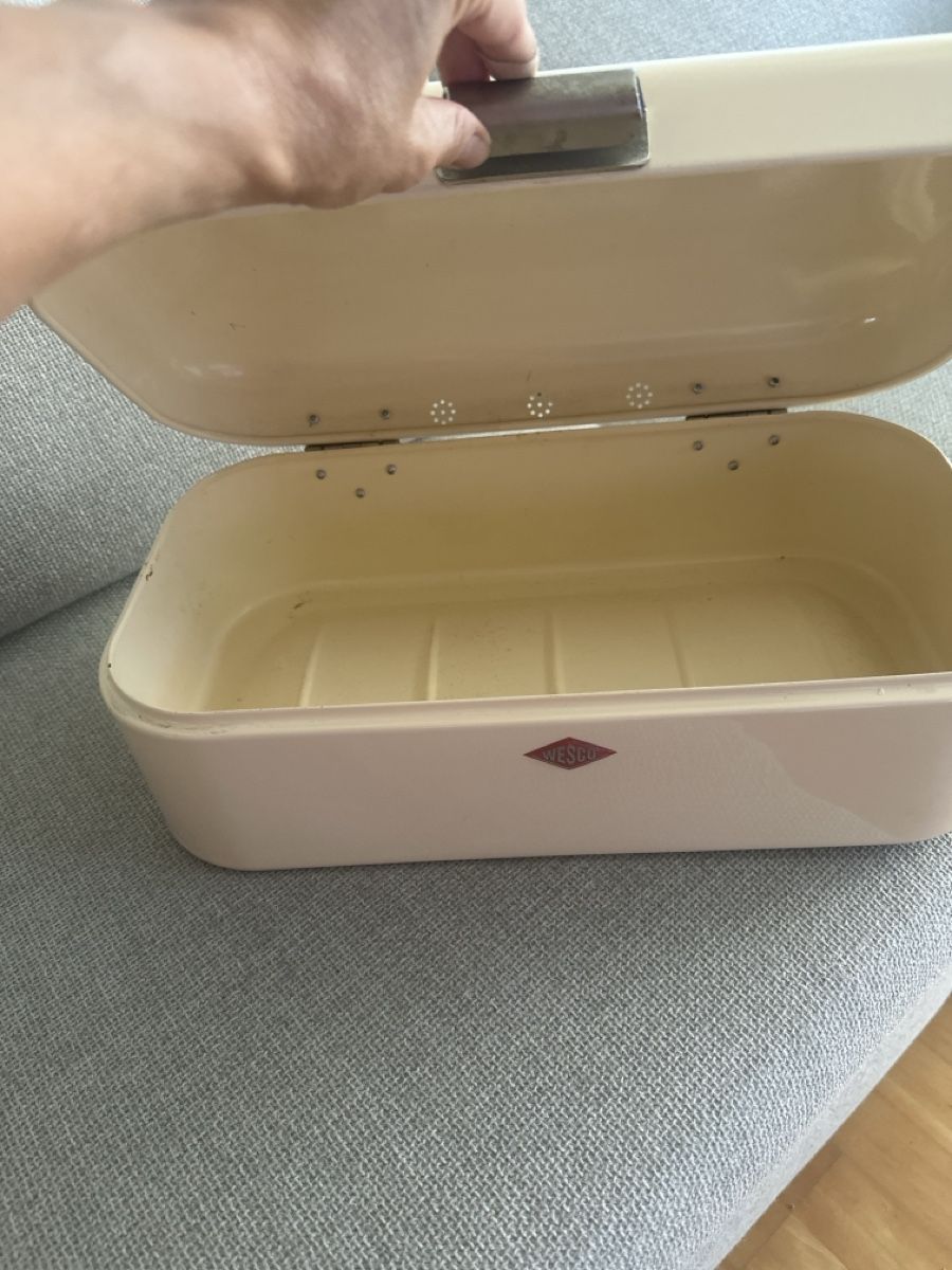 Contenitori & Simili: Wesco Brotkkastenbeige – Usato da Horgen venduto da Ddega 3