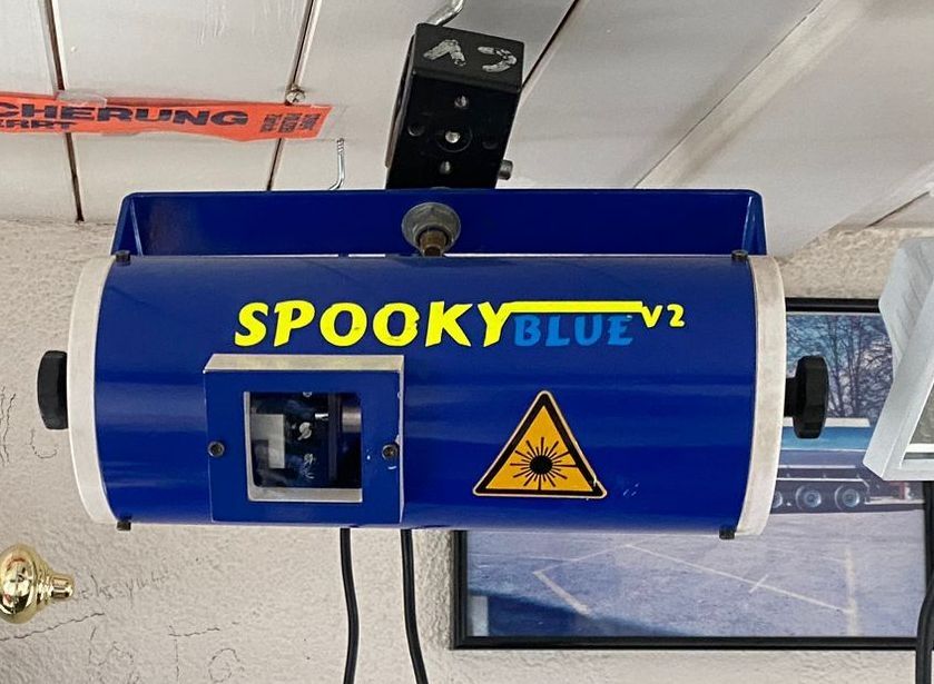 Lampen: Spooky v2 Laser – Gebraucht aus Oberentfelden von mei_t772
