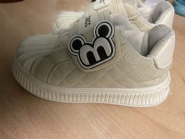Kinder Schuhe, Grösse 25, Beige mit Mickey Applikation, Top!