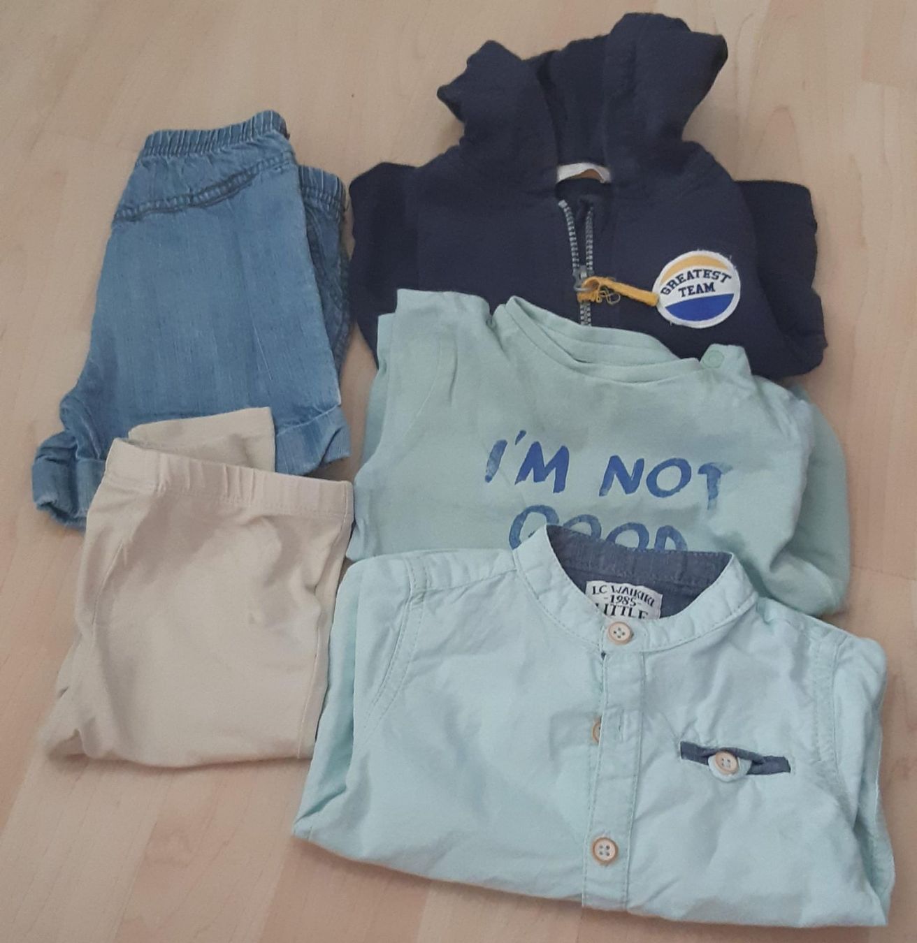 Lotti & Set di vestiti: Junge Kleiderpaket, 5 Stk., Gr. 68 – Usato da sachseln venduto da soficool