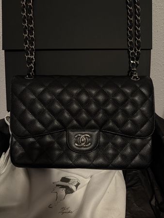 Chanel Maxi-Handtasche