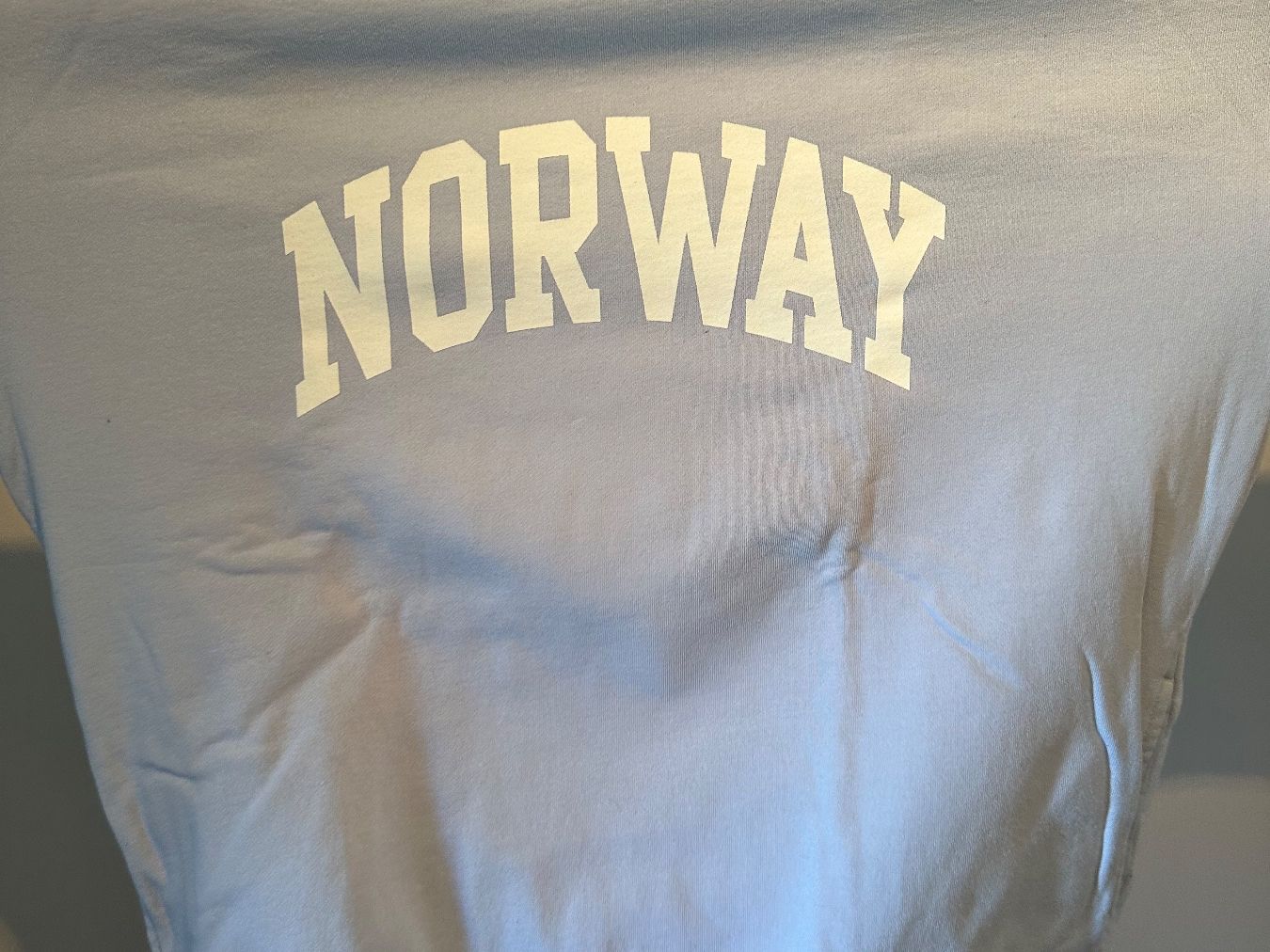 Brandy Melville Pullover & Sweatshirts: Norway Pullover – Gebraucht aus Liestal von Cliestal 1