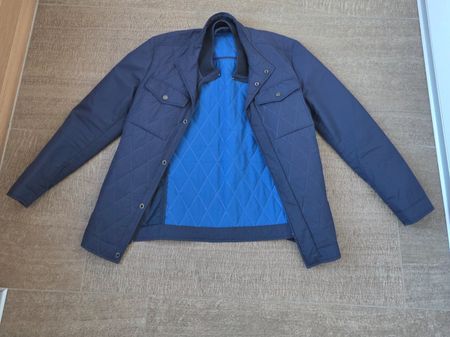 Hugo Boss Herren Jacke, Grösse M, Top Zustand.