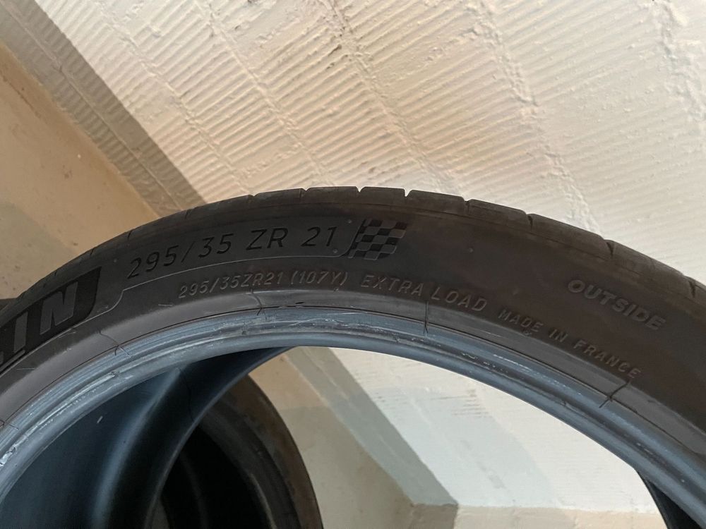 michelin 295 35 zr 21 zoll (Gebraucht) in uster für CHF 249 – nur ...