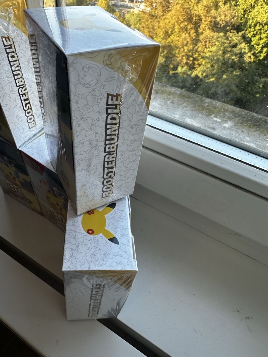 Pokémon Carte collezionabili: 5x Pokémon 30th Celebration Booster Bundle sealed EN – Nuovo e nell'imballaggio originale da Davesco-Soragno venduto da eldo01 1