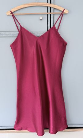 Seiden-Negligé 100% Seide Gr. M - Fuchsia Pink - Bias Cut