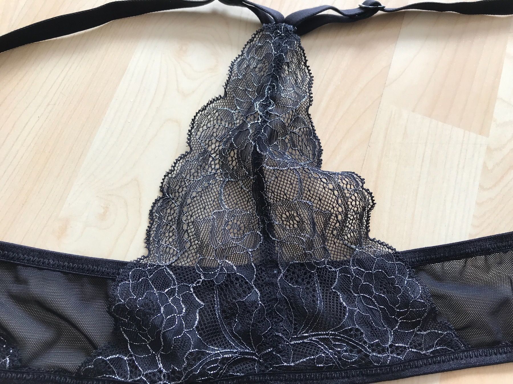 Autres dessous: Schwarzer BH Gr. 34 B – D'occasion à Ostermundigen par janaj 5