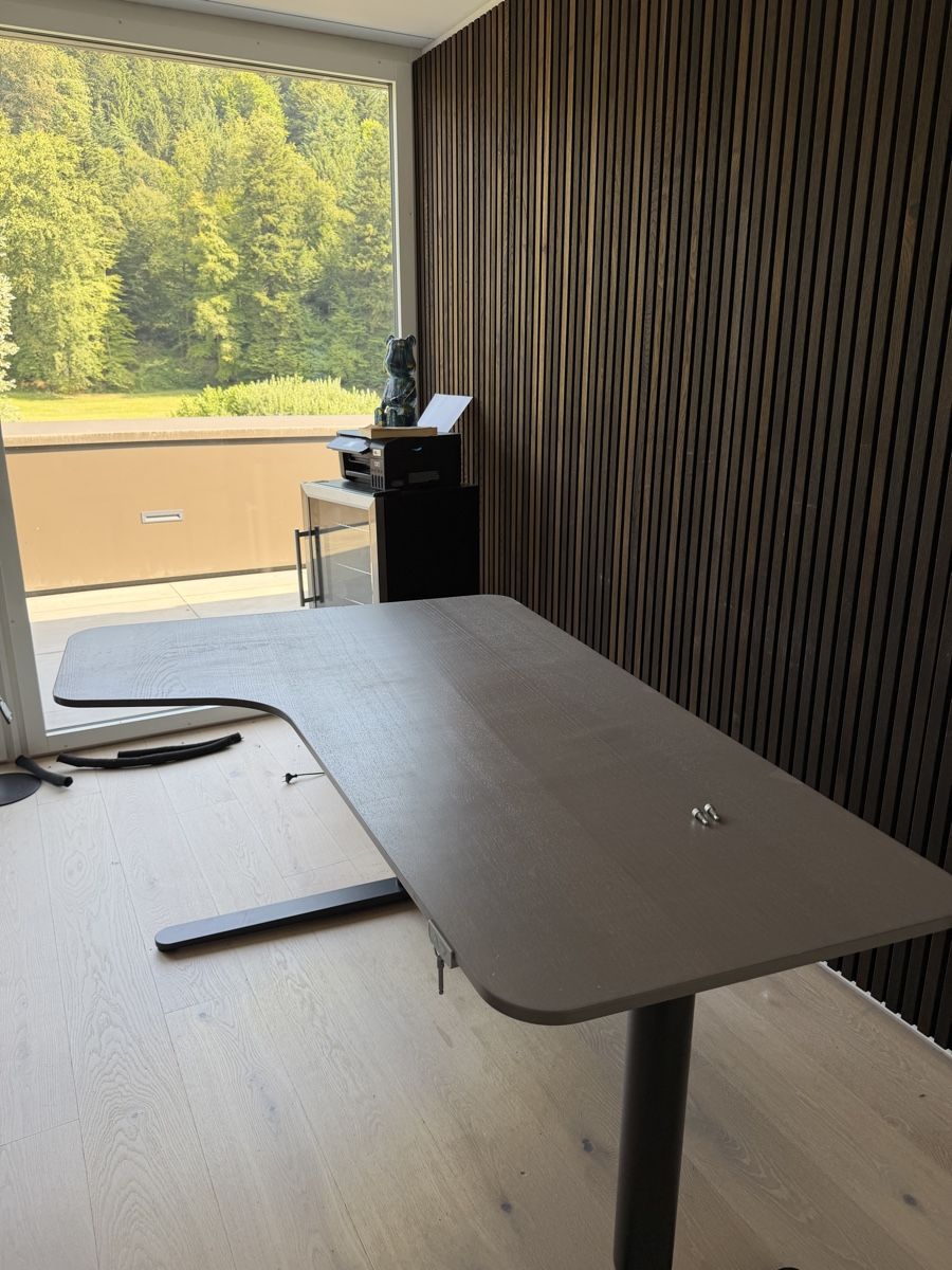 Schreibtische: IKEA Schreibtisch – Gebraucht aus Adligenswil von jandiz1212