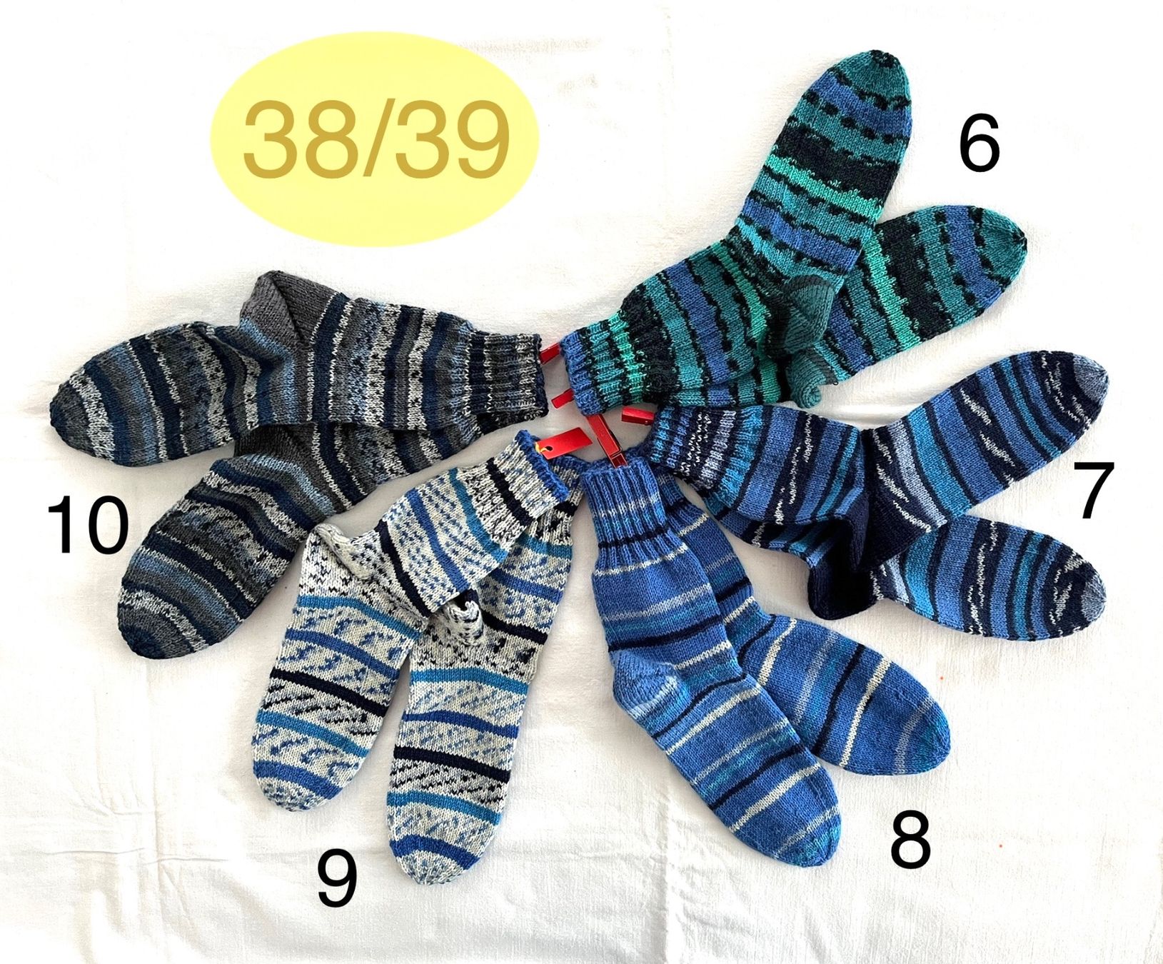Calze: handgestrickte Wollsocken, 38/39 – Nuovo e nell'imballaggio originale da Engelburg venduto da rautibus