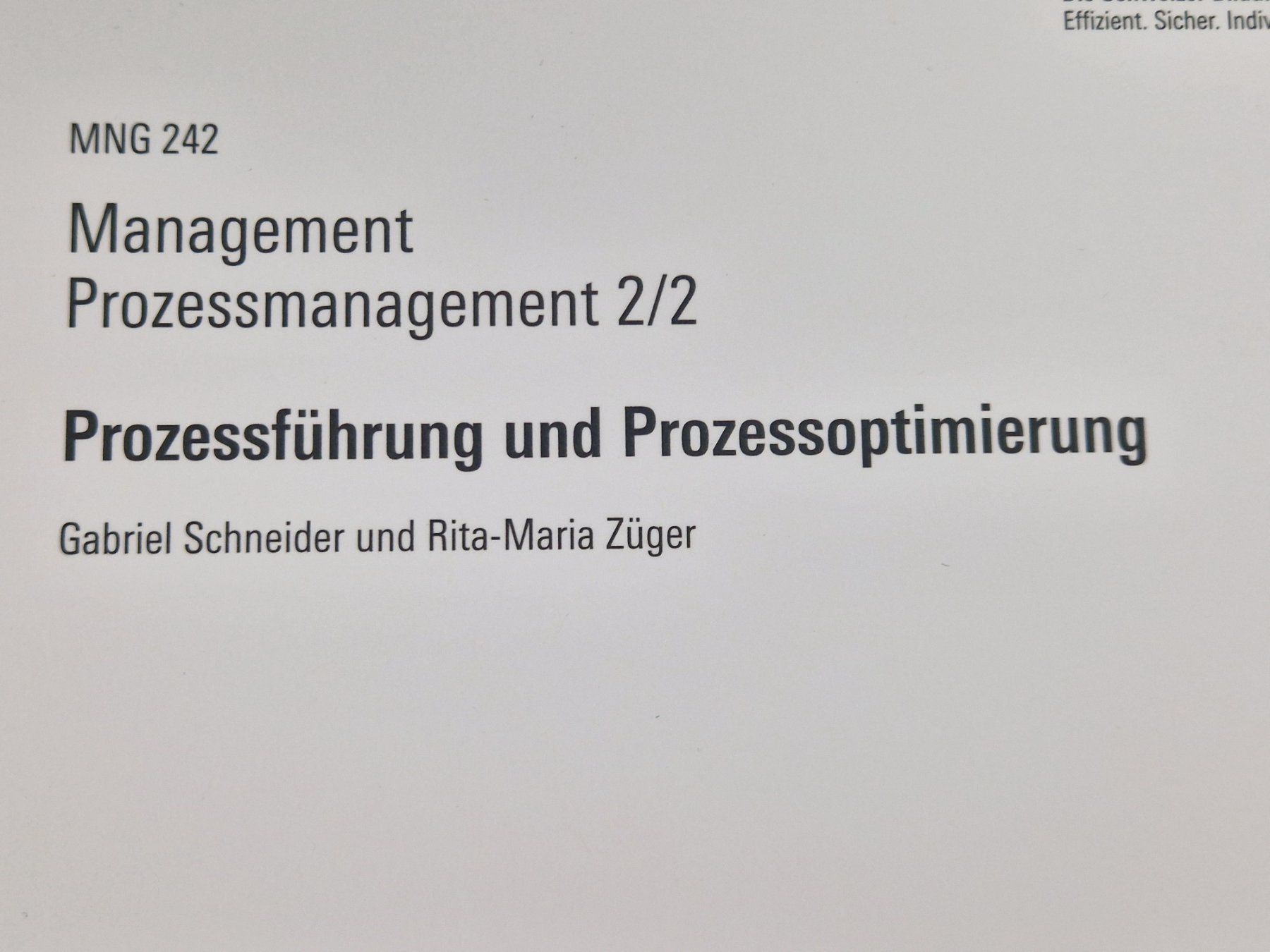 Livres: Kursprogramm "Prozess- und Qualitätsmanagement" – D'occasion à Muhen par Restwert_Muhen 3