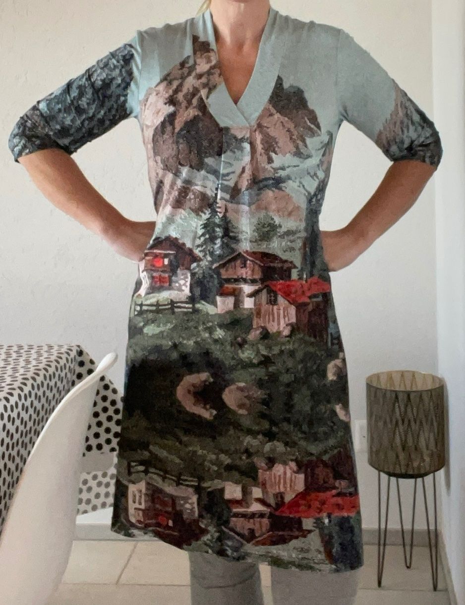 Blutsgeschwister Kleider: Blutsgeschwister Kleid L – Gebraucht aus Niederrohrdorf von Frau-Kunterbunt