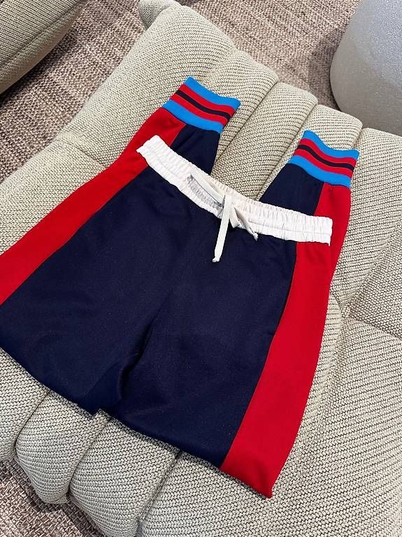 Gucci Completi & Tailleur: GUCCI JACKE & HOSE – Nuovo (secondo la descrizione) da Schwyz venduto da bofb 9