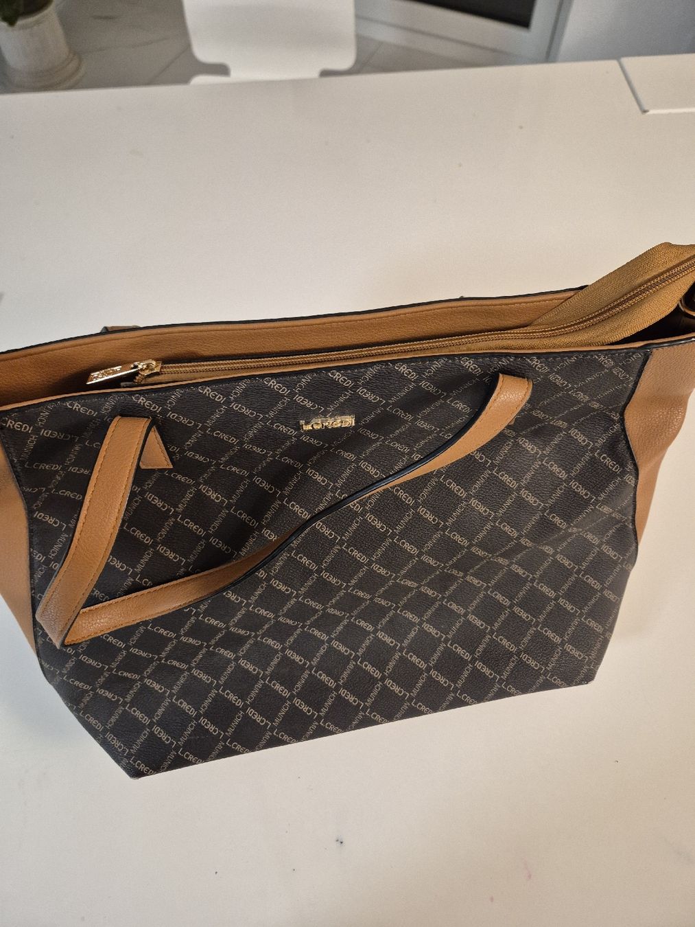 L.Credi Borse da donna: L. Credi Shopper, Handtasche, braun – Usato da Krauchthal venduto da MEWA01