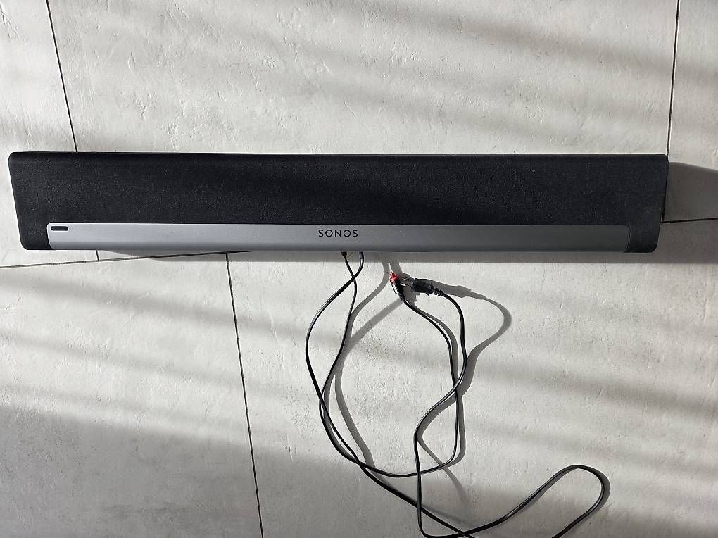 Haut-parleurs: Sonos Playbar  – D'occasion à Maienfeld par motorabbit