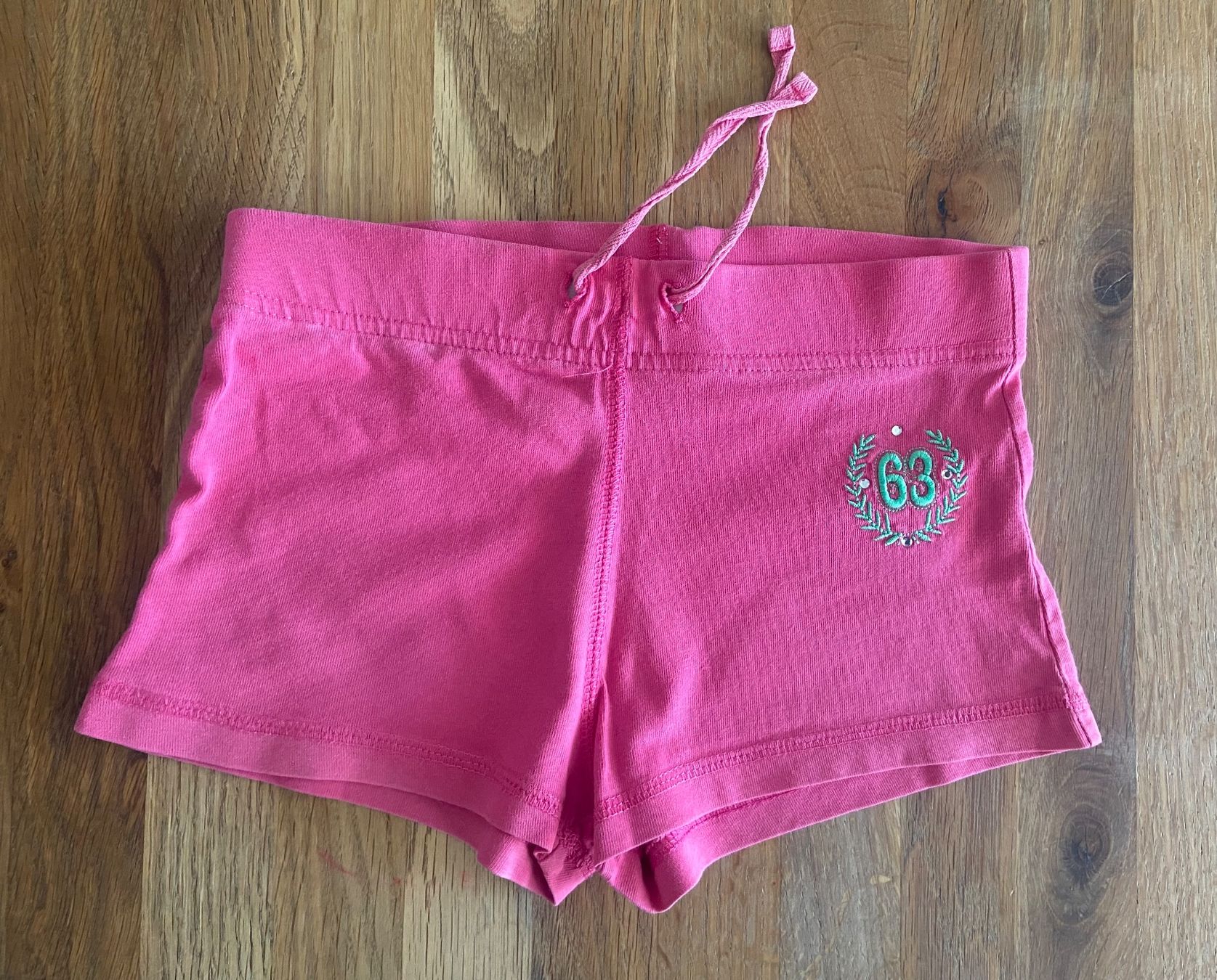 Pantaloni: Mädchen-Shorts CHEROKEE, 116/122cm, Baumwolle, BRIEF – Usato da Bassersdorf venduto da jgo_9mfk
