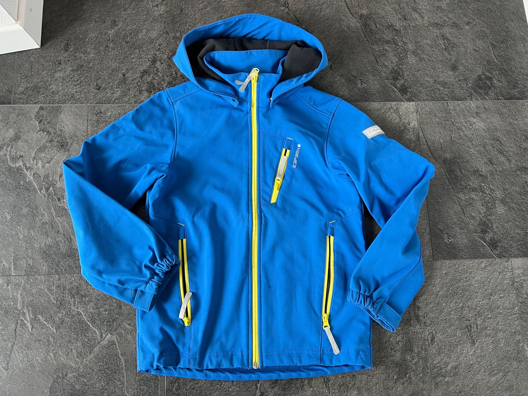 Icepeak Giacche & Cappotti: ICEPEAK Kinder Softshelljacke, Gr.140 – Usato da Walzenhausen venduto da Cerna007