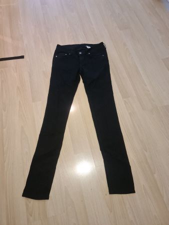 Schwarze Damen-Jeans- Super Skinny "NEU"