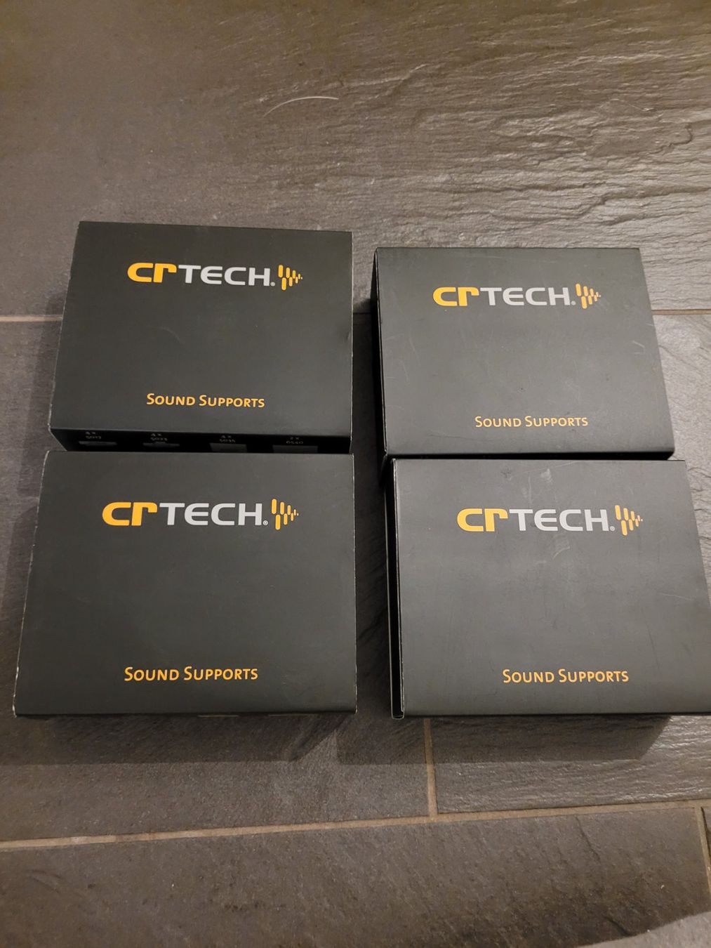 Casse acustiche: 4x2 CrTech sound supports 6540 – Usato da Würenlos venduto da Casa83