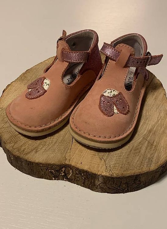 Sandales en cuir 23 (Gebraucht) in Le Mont-Pèlerin für CHF – nur