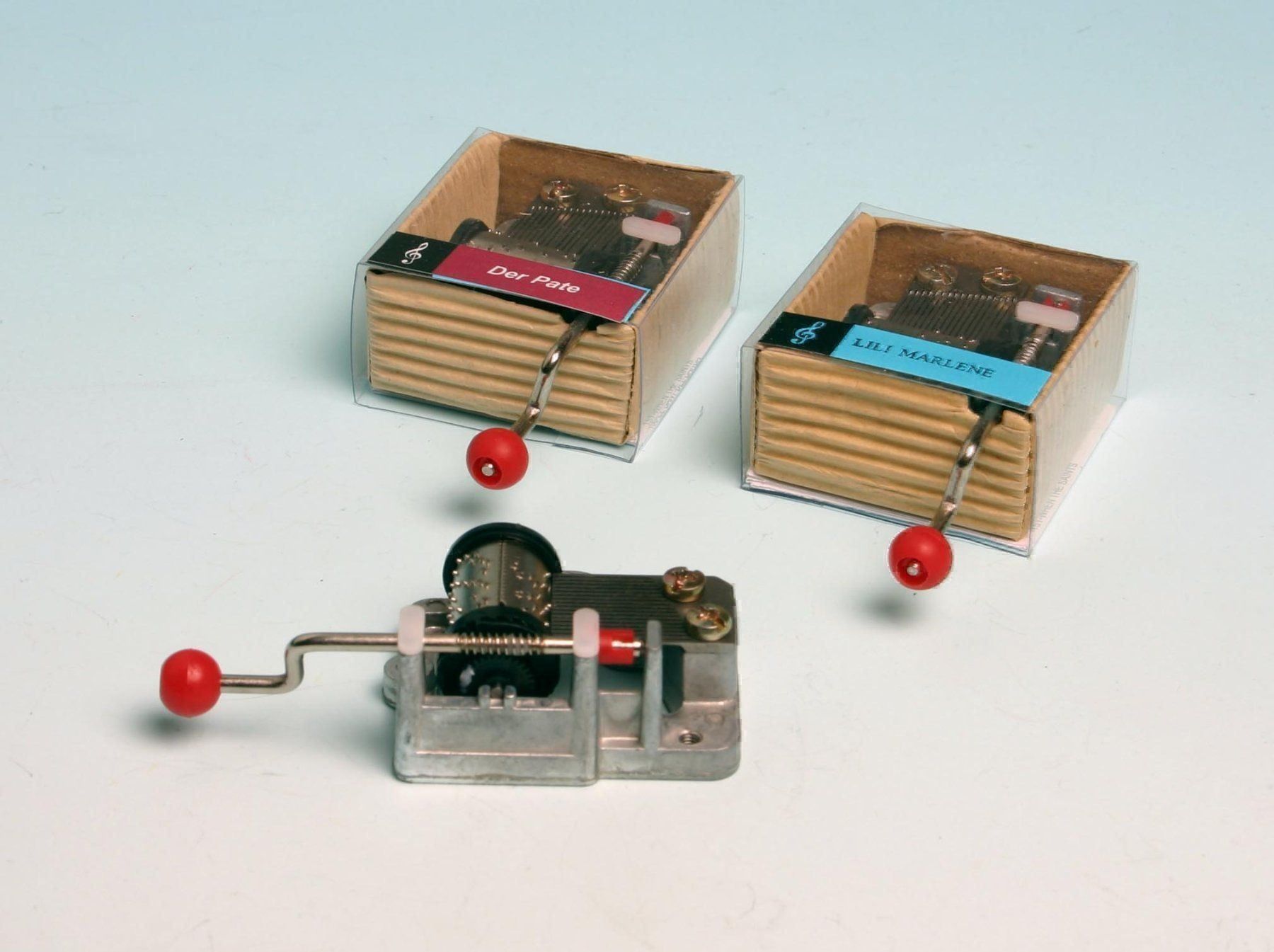 Carillon: Musigörgeli, Schlafe m. Prinzchen Mozart – Nuovo e nell'imballaggio originale da Mesocco venduto da Nugivendus 1