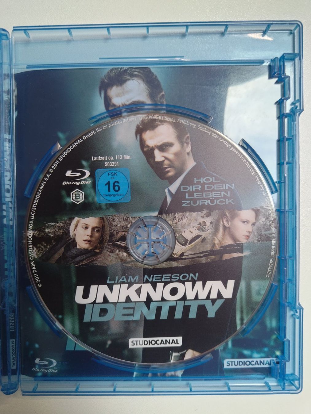 Alle DVDs: UNKNOWN IDENTITY – Gebraucht aus Liestal von Kratzilla 1
