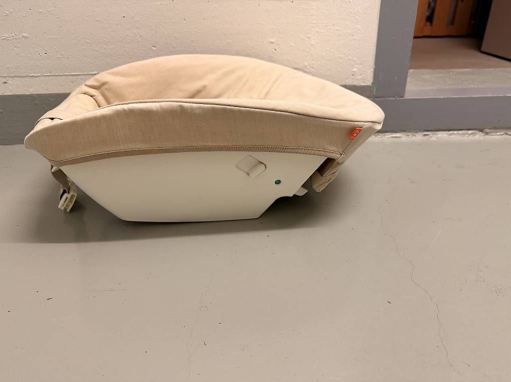 Seggioloni: Stokke Newborn Tripp Trapp – Usato da Adetswil venduto da kai_p9fb 2