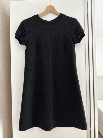 Schwarzes Zara Kleid, Grösse S super Zustand für Herbst!