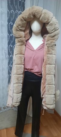 Winterjacke Melya Melody Paris, Beige, Grösse L, Neuwertig