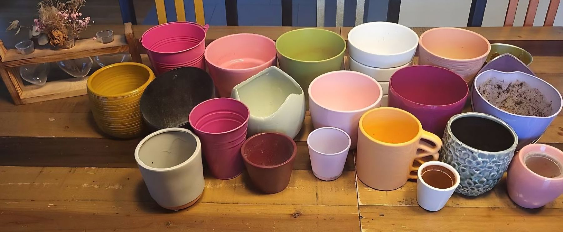 Vasi per fiori: Grand lot de cache-pots colorés et variés – Usato da Ursy venduto da Tchoupitchou