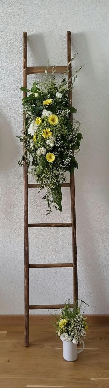 Portasciugamani: Holzleiter Hochzeitsdeko Handtuchhalter – Usato da St Gallen venduto da keller020