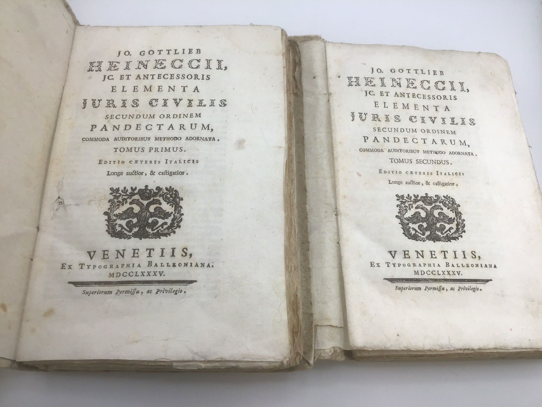 Bücher: Johann Gottlieb Heineccius, 1766 – Defekt aus Nods von loredana18 1