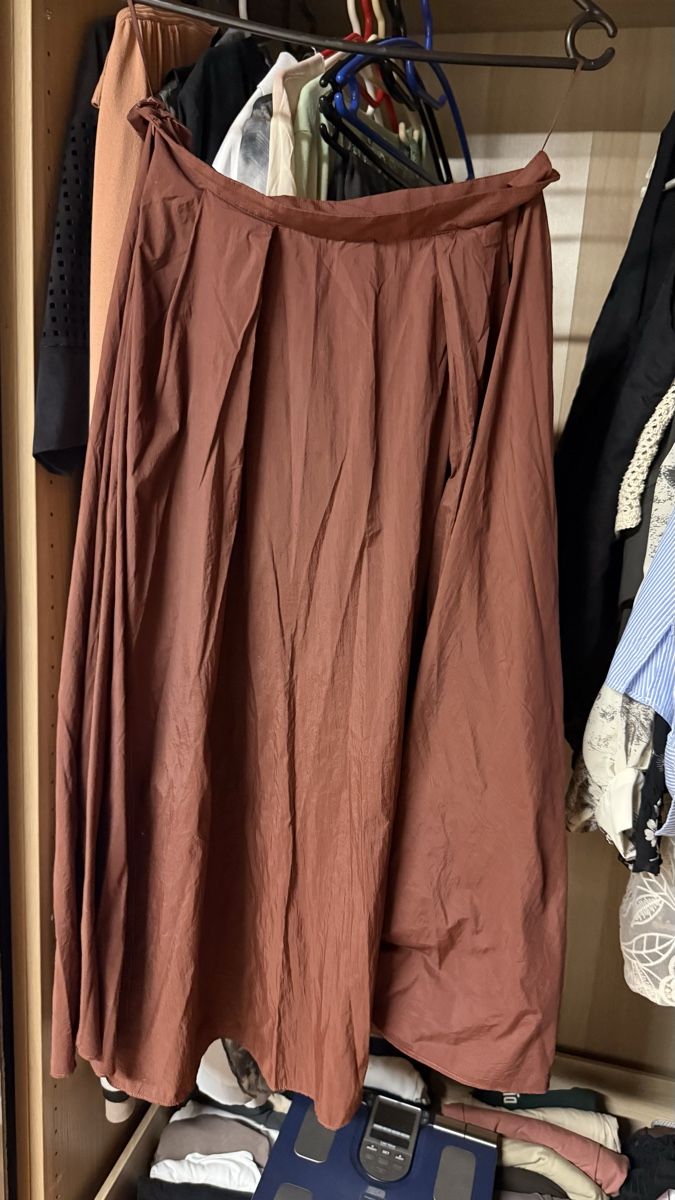 Massimo Dutti Jupes: Massimo Dutti Röckli gr M – D'occasion à Haslen GL par rana04 1