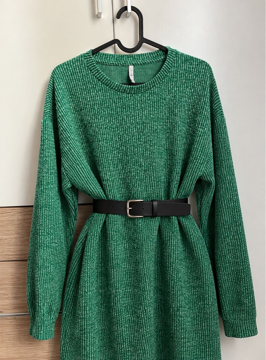 Robe verte comme neuf (Neu (gemäss Beschreibung)) in Neuchâtel für CHF ...