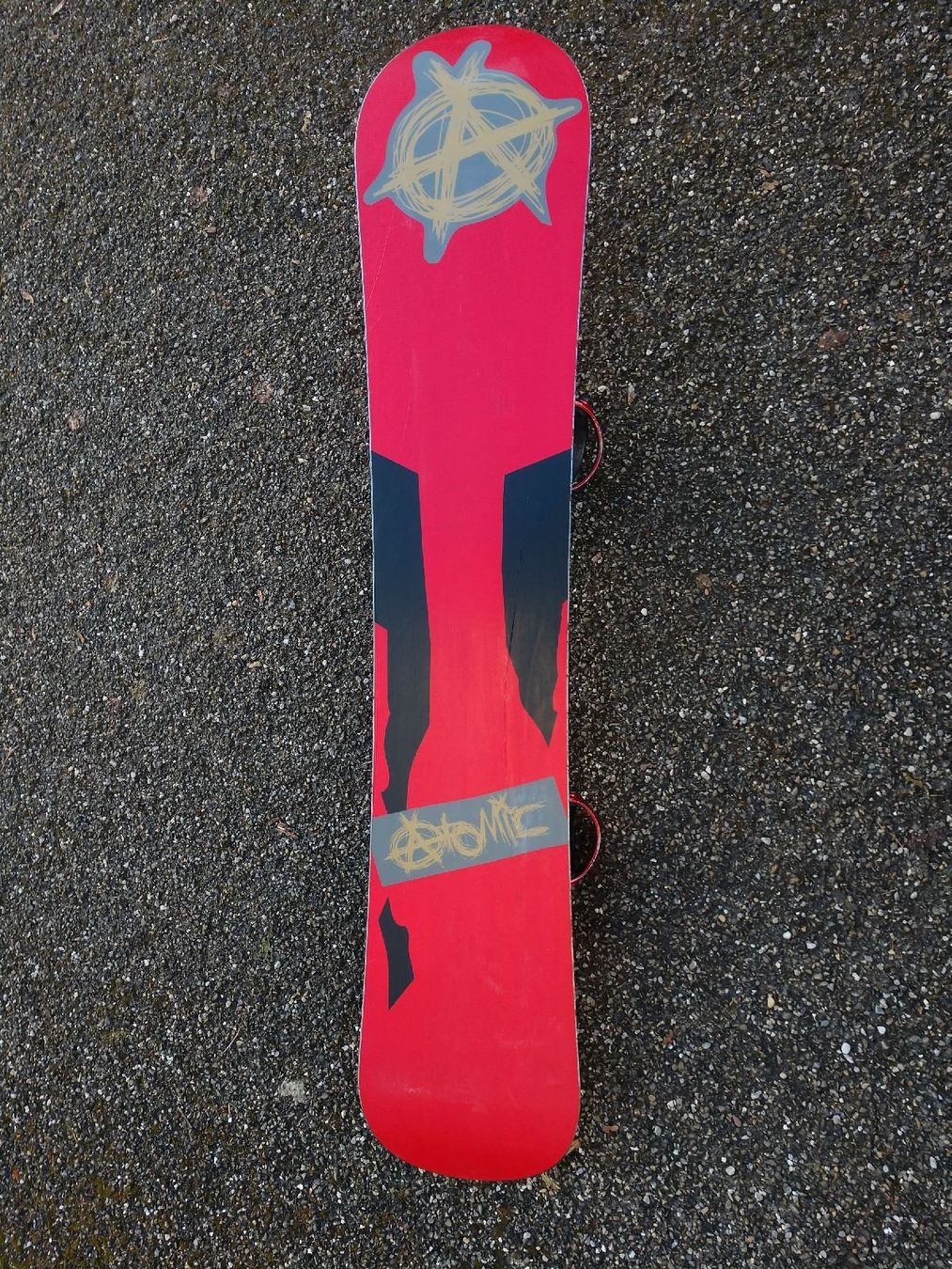 Atomic Board: Atomic Terminal Snowboard 161cm Breit 160 165 Russian Bindun – Usato da Kilchberg venduto da Iniminishort