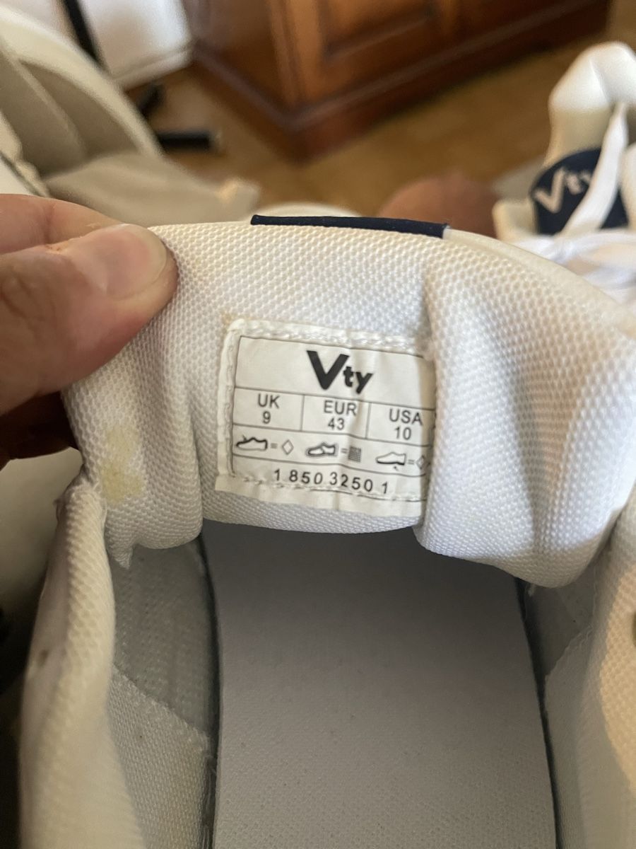 Scarpe da uomo: Baskets Vty blanches taille 43 EUR Neuves – Nuovo (secondo la descrizione) da Versoix venduto da MTCGN 2