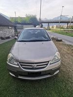 Suzuki Liana 1.6 4x4  8-fach bereift