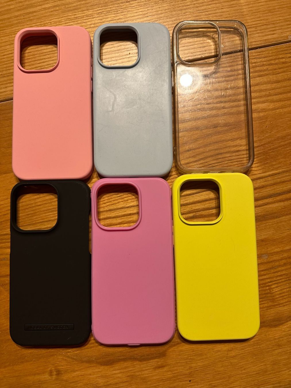 Cover & Protezioni schermo: Handyhüllen für Iphone 14pro – Nuovo (secondo la descrizione) da Balsthal venduto da dasesaro