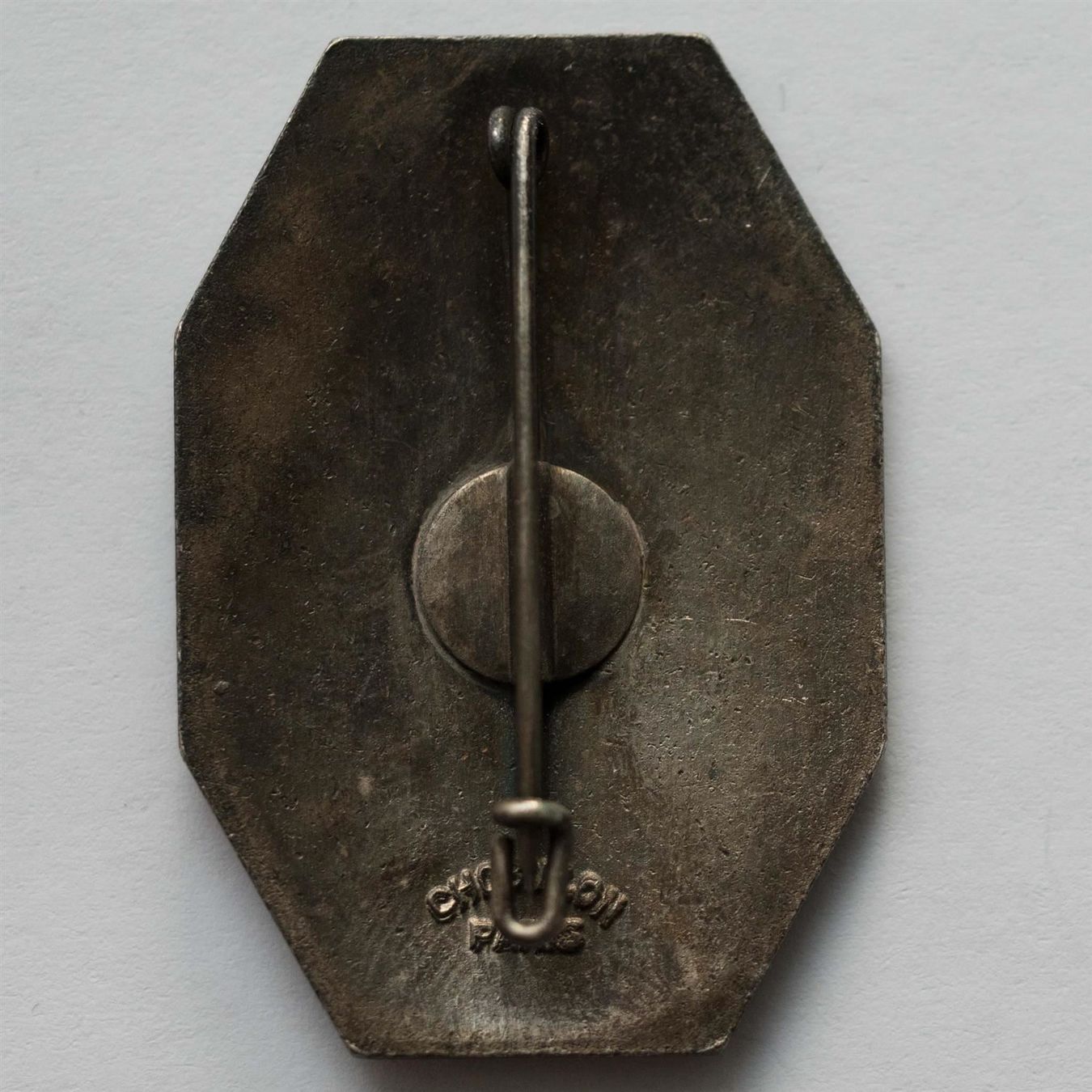 Medaillen: Broche SUISSE ALLEMANDE à LOURDES – Gebraucht aus Rotkreuz von Swiss-Coins 1