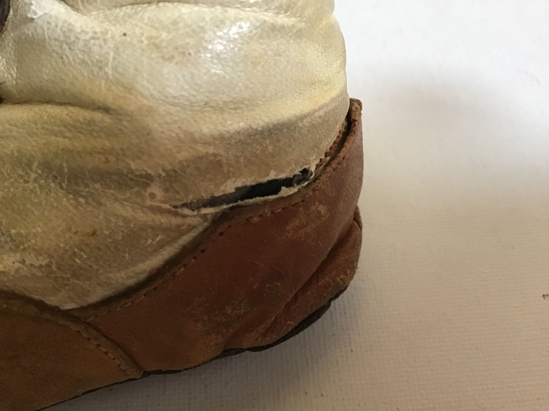Gamaschen & Bandagen: Uralte Antike Gamaschen  Kinder Lederschuhe – Gebraucht aus St. Gallen von Goldlilly 6