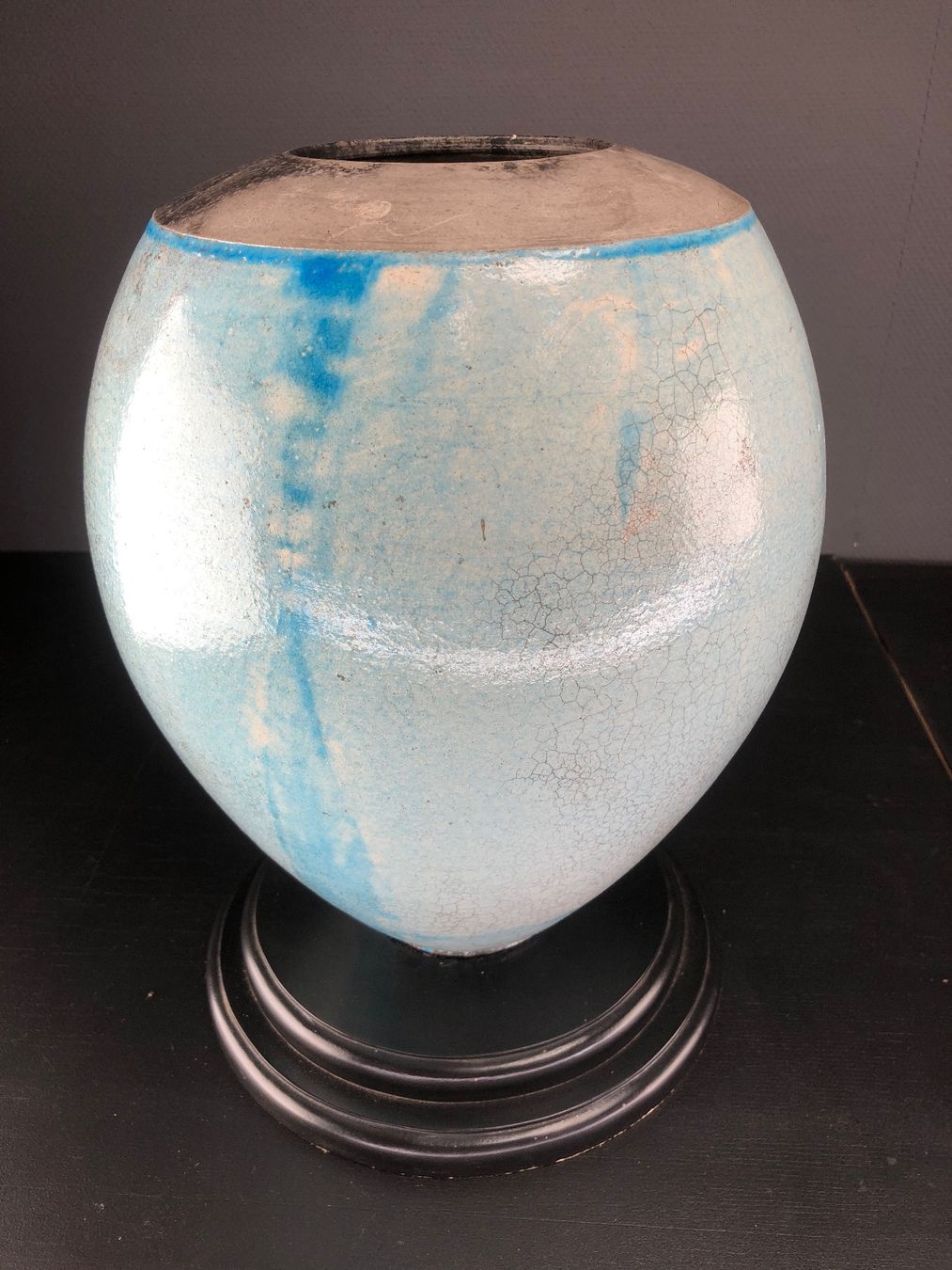 Vasi & Recipienti: Einzigartige Vase, Blau, mit Sockel, Gross, H: 39cm – Usato da Laufenburg venduto da industrial-silence