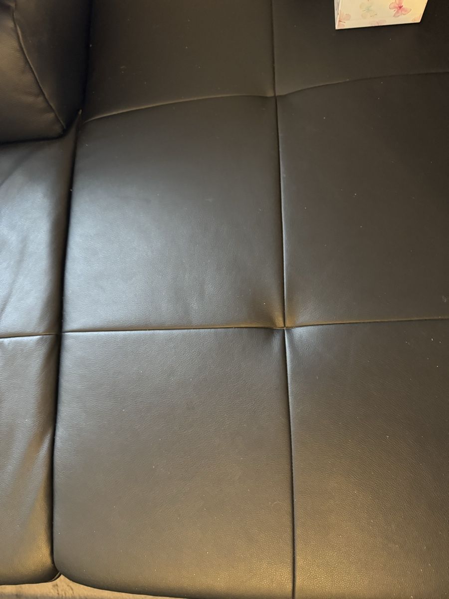 Divani: Ecksofa Kunstleder schwarz mit Gebrauchsspuren – Usato da Bern venduto da Sa__lee 6