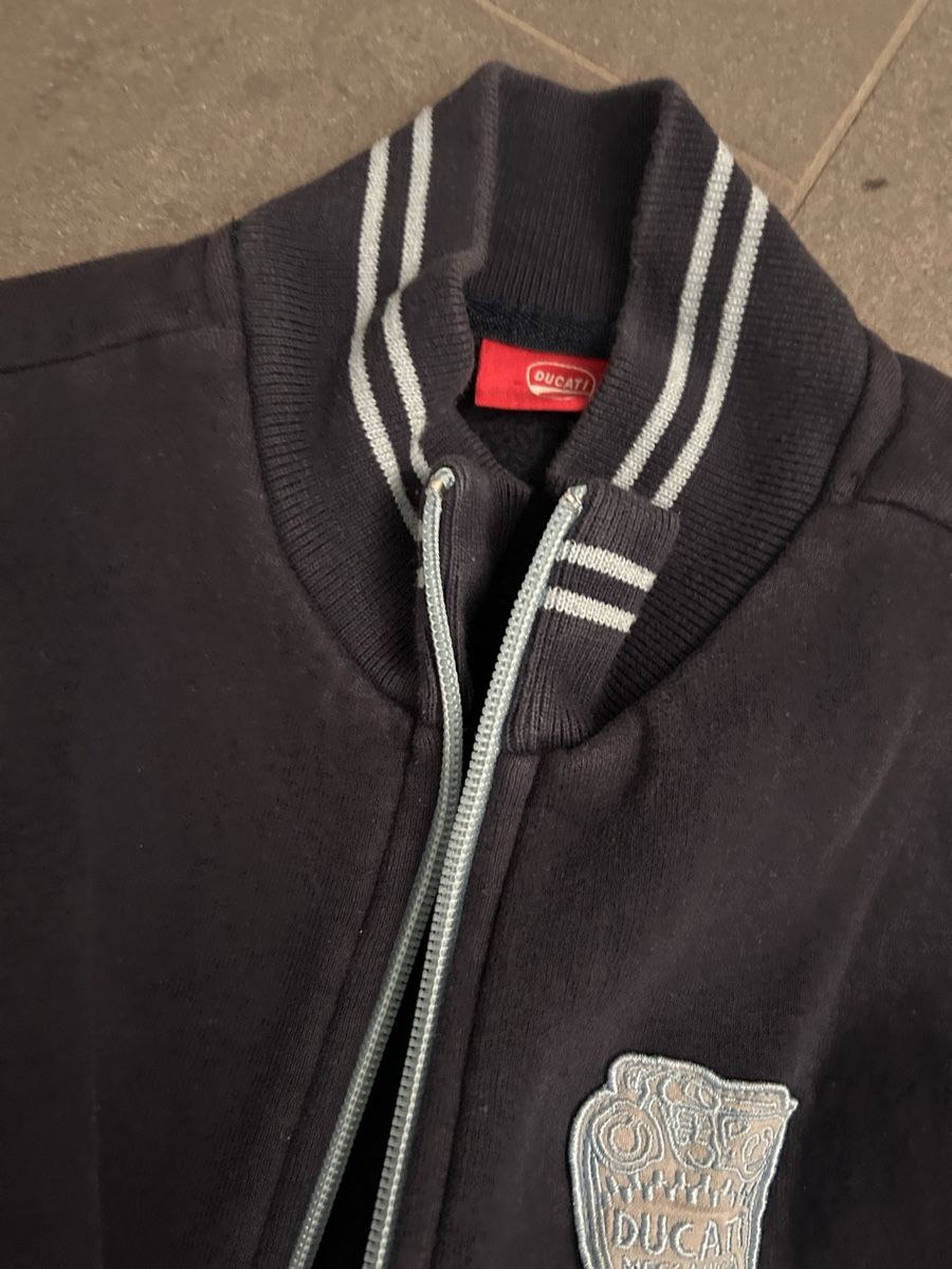 Levi's Lotti & Set di vestiti: Kleiderpaket Junge Levi’s Ducati Vertbaudet 128 – Usato da St. Gallen venduto da jojan 3