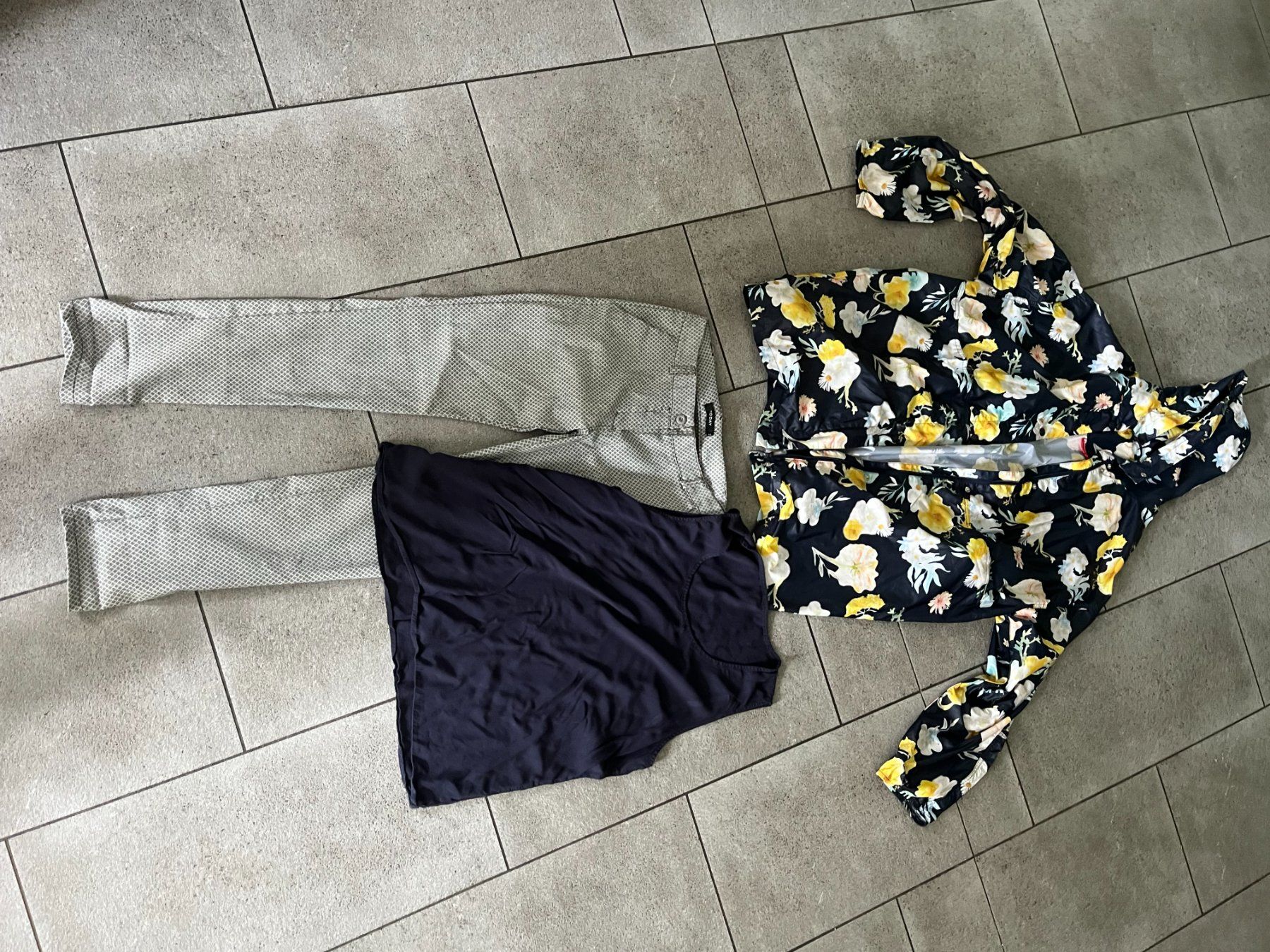 Vestes: Regenjacke Set – D'occasion à Solothurn par Floefi