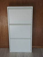 Schuhschrank