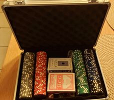 Poker Koffer mit Chips und Karte