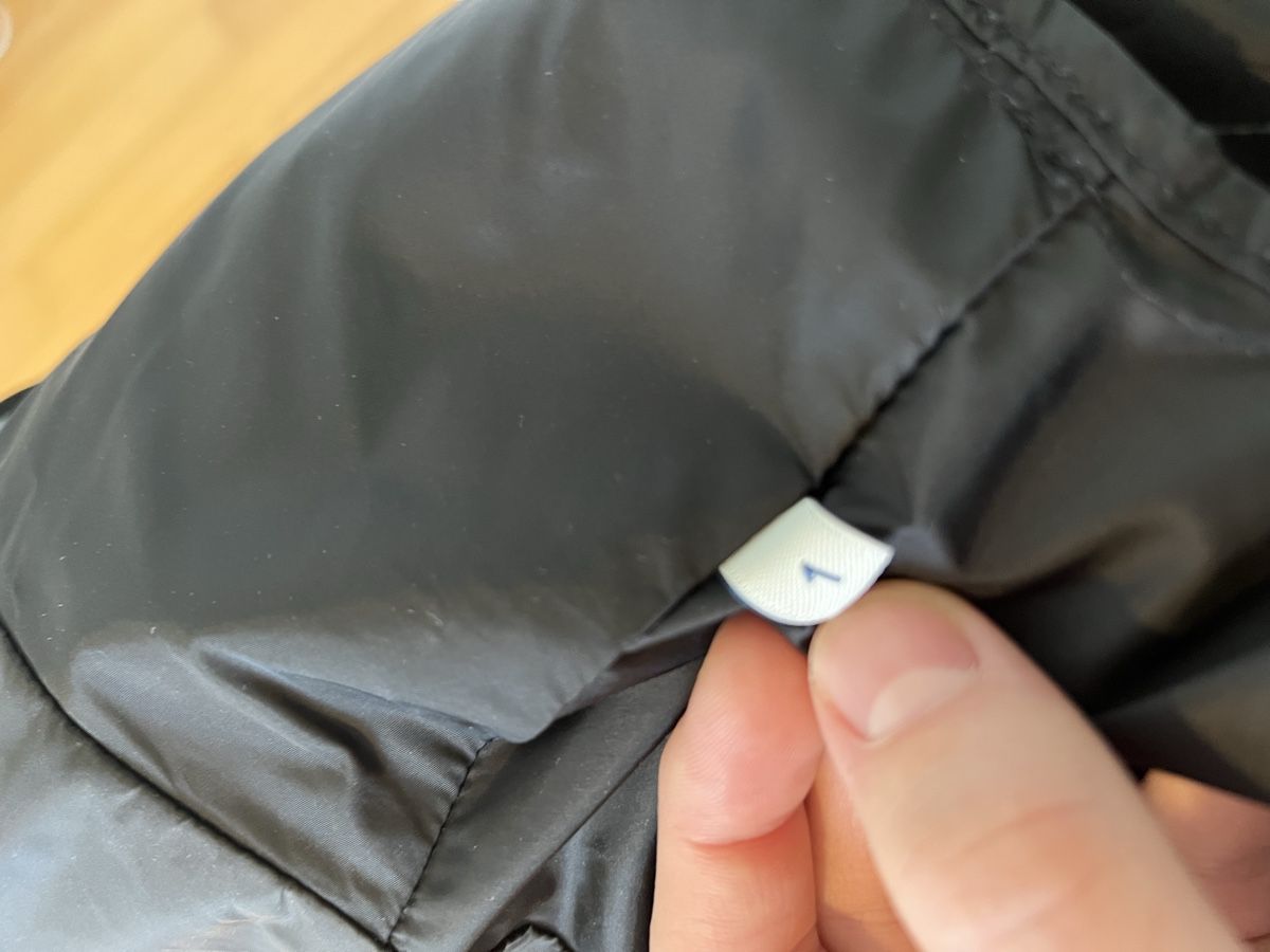 Giacche: Moncler Men's Black Jacket Size 1 – Nuovo (secondo la descrizione) da Kilchberg ZH venduto da adycalin 2