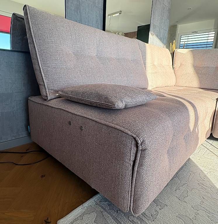 Sofas: Canapé angle modulable  – D'occasion à Peseux par ann_zy5v 2