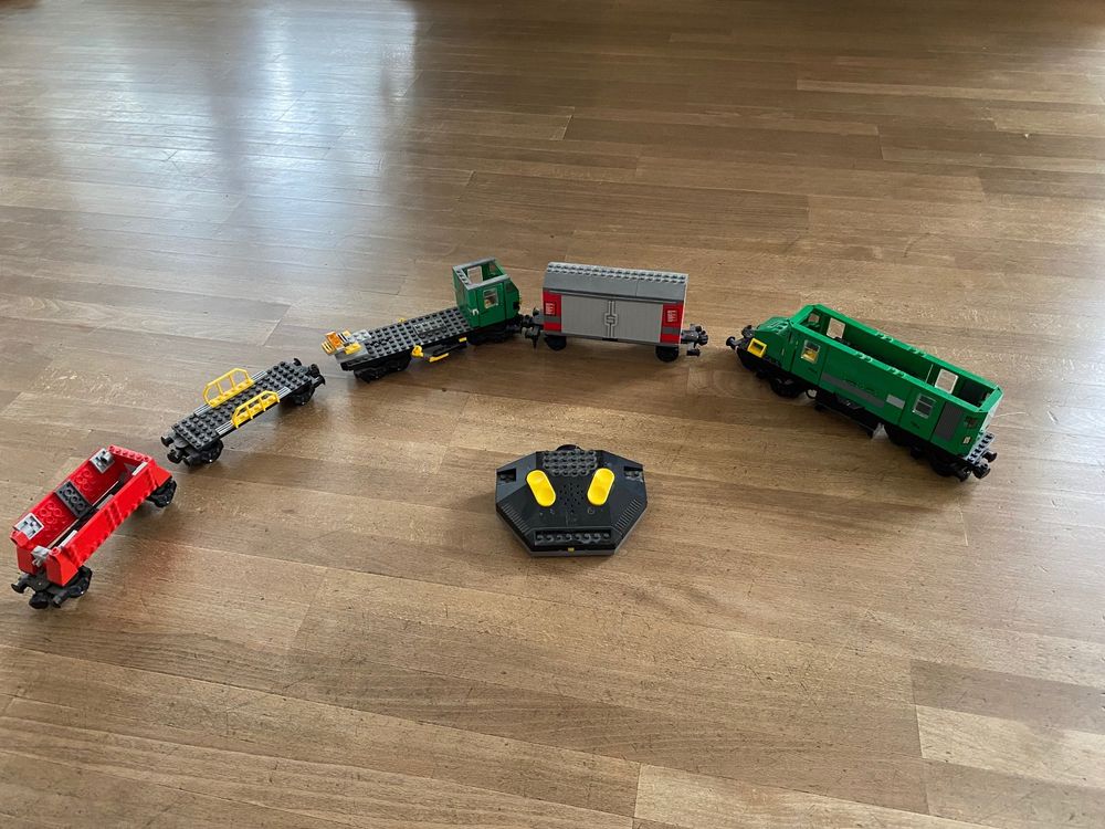 Lego City Güterzugset 7898 (Gebraucht) in Sachseln für CHF 40 – mit ...